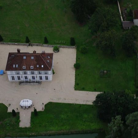 Chateau De Pommeuse Екстериор снимка